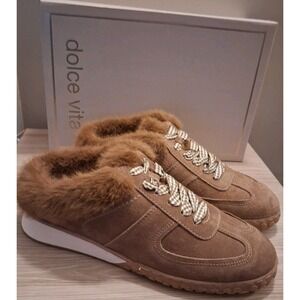 Dolce Vita Izzey Faux Fur Sneaker  Size 9